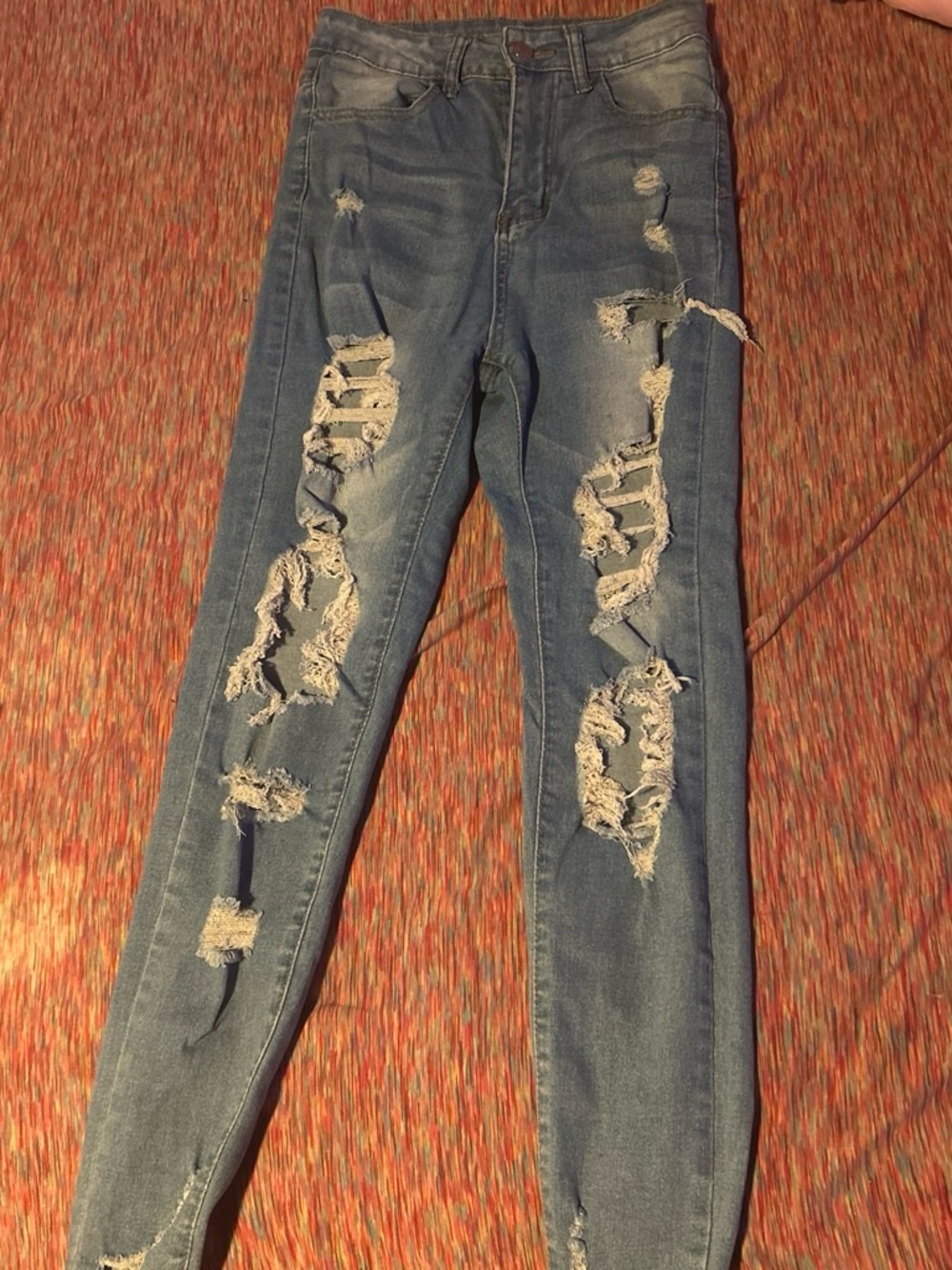 SHEIN Light Blue Ripped Skinny Jeans